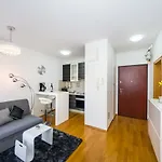 Lejlighed K & K With Free Garage