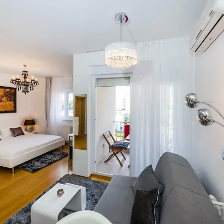 Apartmán K & K With Free Garage Zadar
