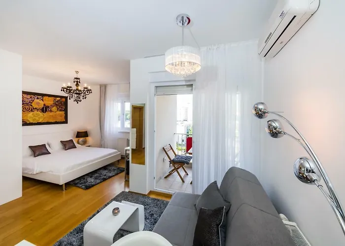 Appartement K & K With Free Garage Zadar